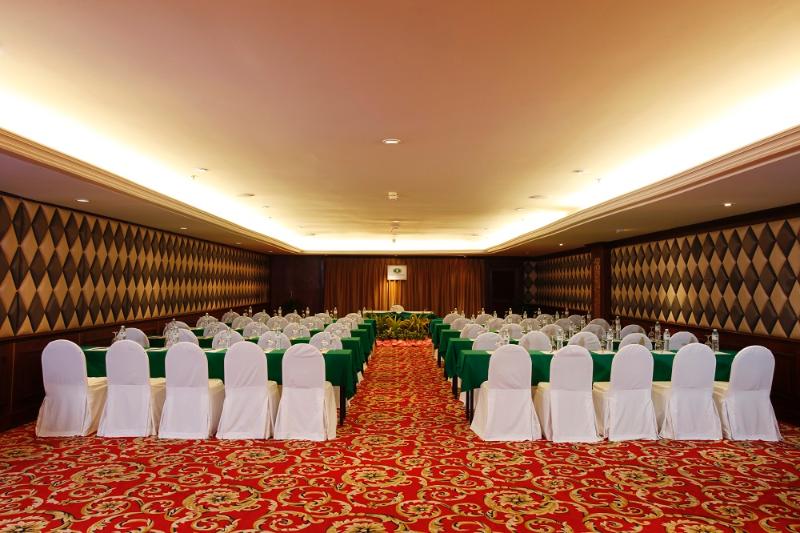 Fotos del hotel Phuket Graceland Resort And Spa:  11