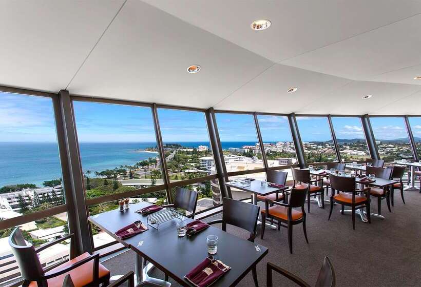 Ramada Hotel & Suites By Wyndham Noumea