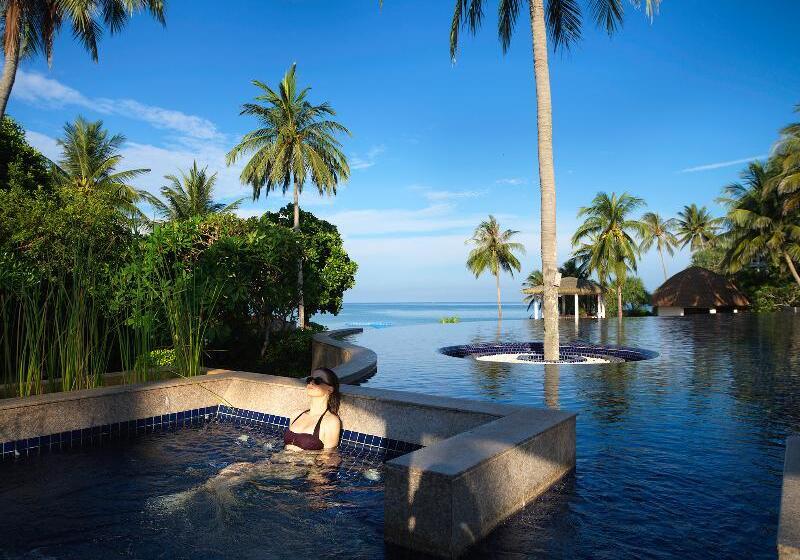 هتل Rawi Warin Resort And Spa   Sha Extra Plus