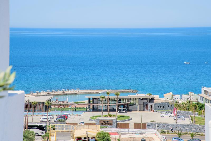 هتل Semiramis Village
