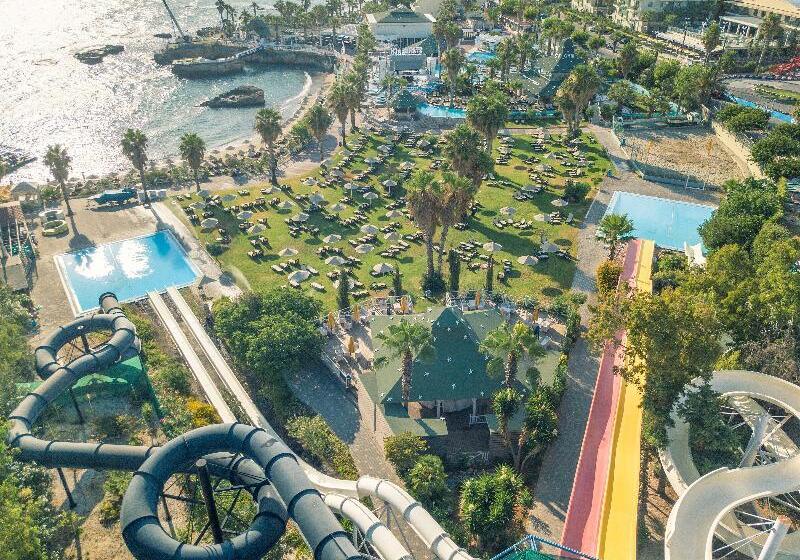 هتل Star Beach Village & Water Park