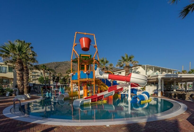 هتل Star Beach Village & Water Park