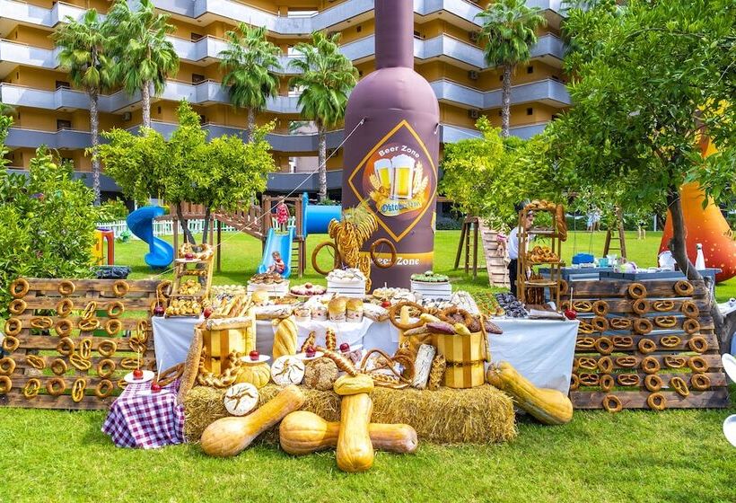 هتل Utopia Resort & Residence