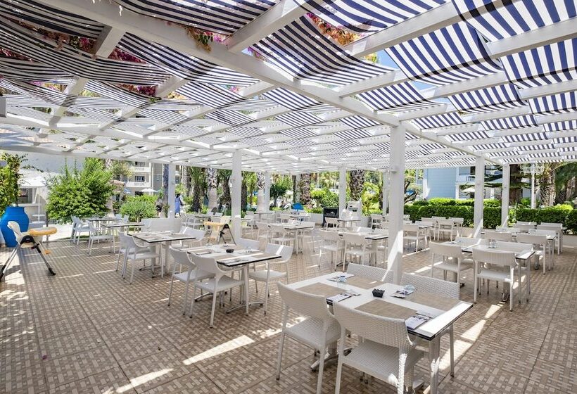 هتل Utopia Resort & Residence
