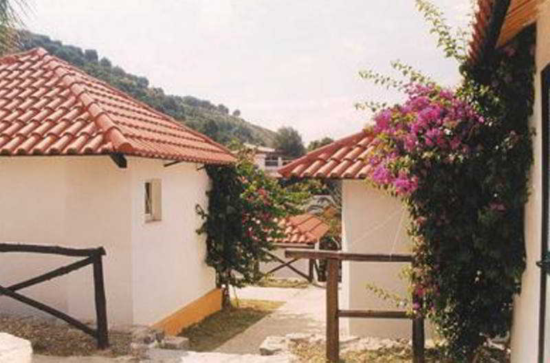 ホテル Villaggio Club La Marée