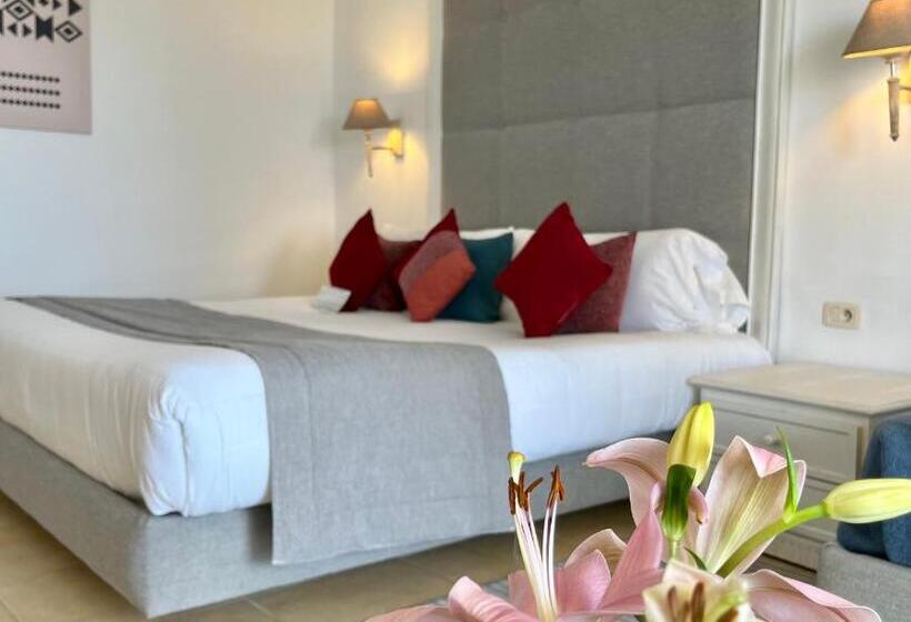هتل Hôtel Sentido Marillia Resort & Spa