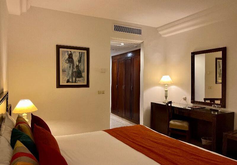 هتل Hôtel Sentido Marillia Resort & Spa