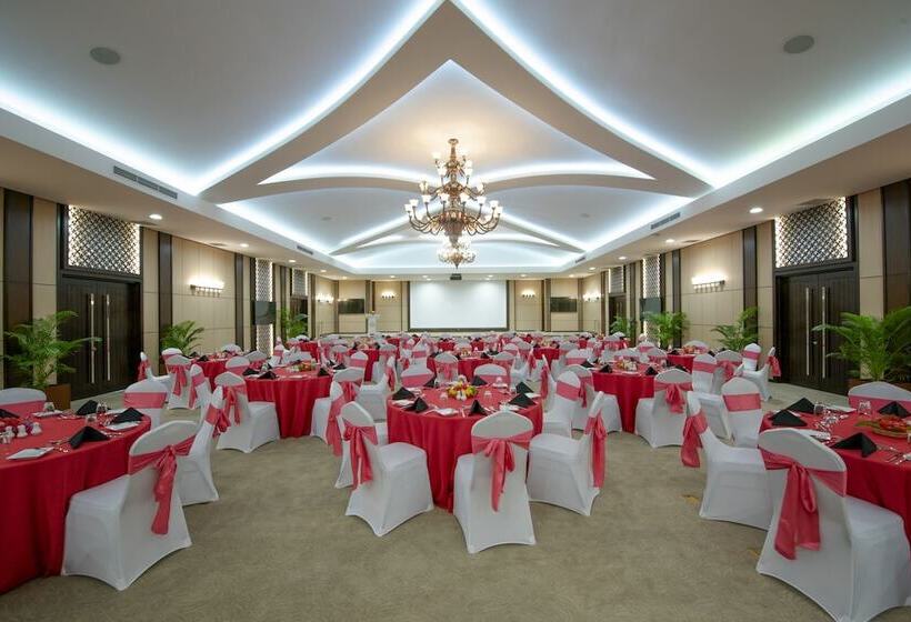 استراحتگاه Villa Nautica at Paradise Island