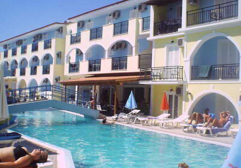 Vossos Hotel Apartments