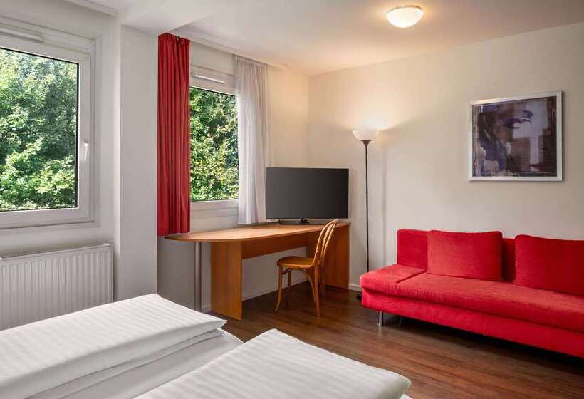 בית מלון כפרי Amedia Express Sattledt, Trademark Collection By Wyndham