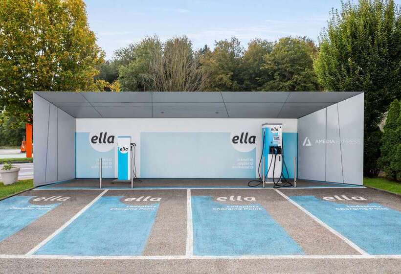 בית מלון כפרי Amedia Express Sattledt, Trademark Collection By Wyndham