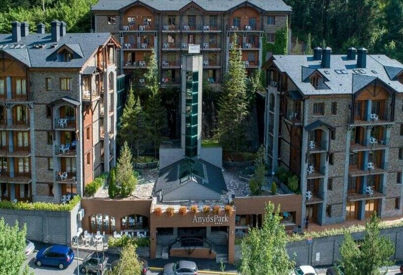 Отель Anyospark Mountain & Wellness Resort