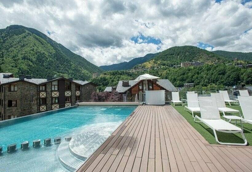 Hotelli Anyospark Mountain & Wellness Resort