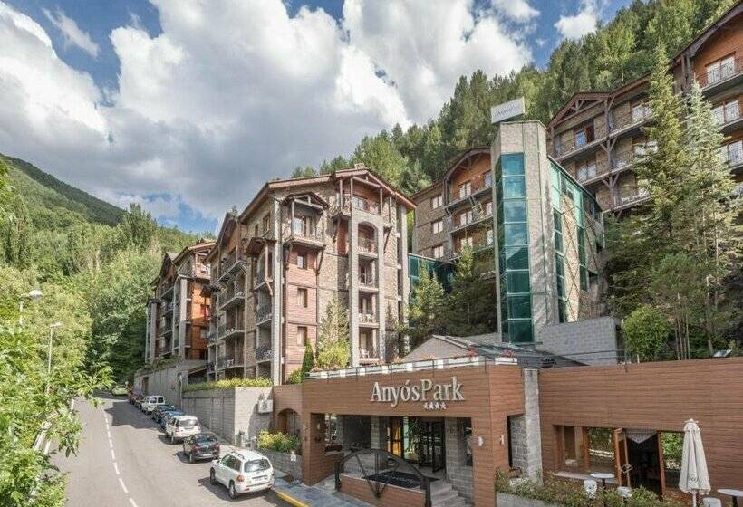 Отель Anyospark Mountain & Wellness Resort