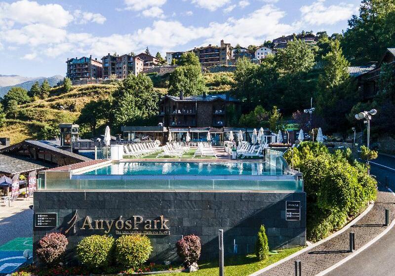 هتل Anyospark Mountain & Wellness Resort