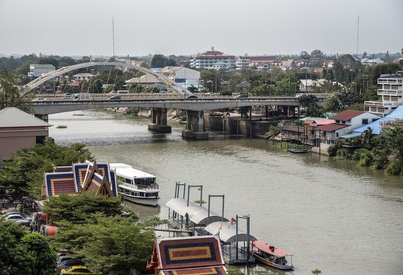 فندق Ayothaya Riverside