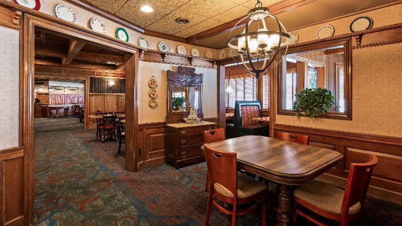 בית מלון כפרי Best Western Greenfield Inn