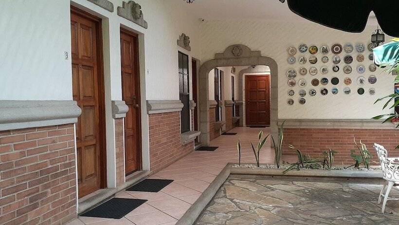 Fotos del hotel El Almendro:  8