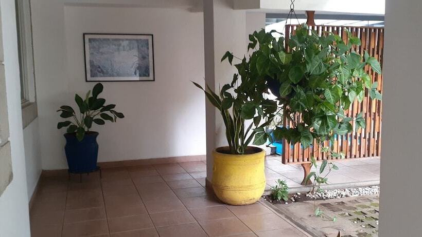 Fotos del hotel El Almendro:  10
