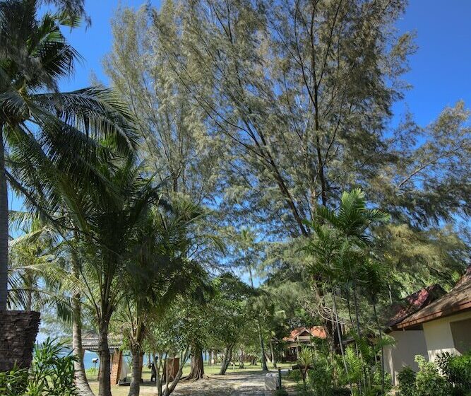 هتل The Frangipani Langkawi Resort & Spa