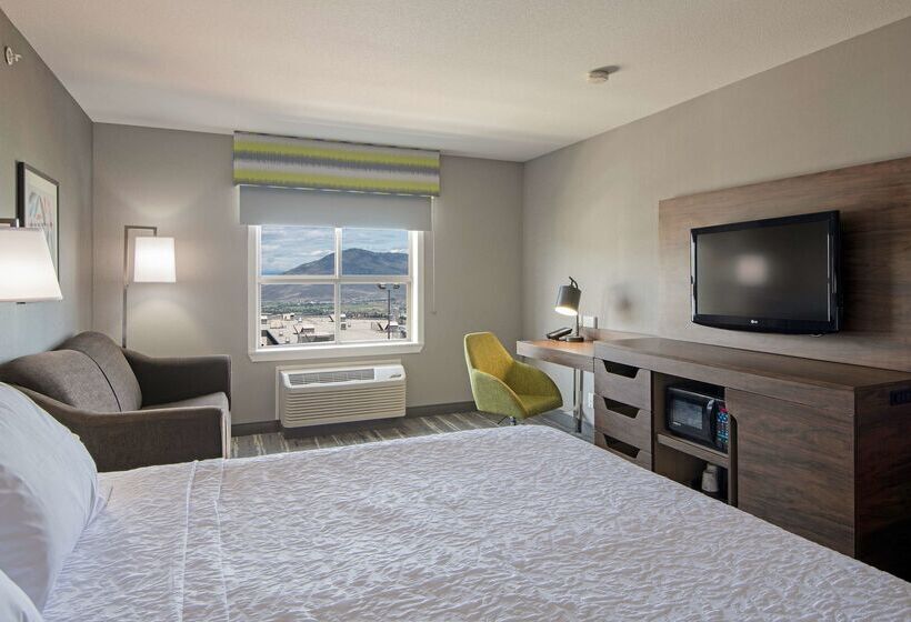 ホテル Hampton Inn Kamloops