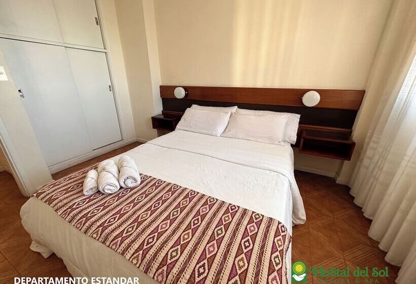 هتل Hostal Del Sol