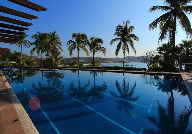 هتل Las Brisas Huatulco