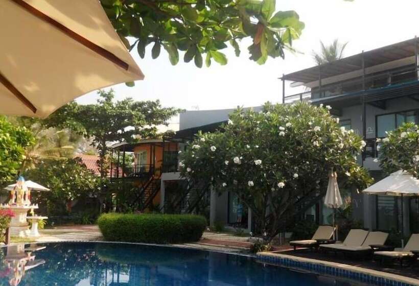 هتل Maya Koh Lanta Resort