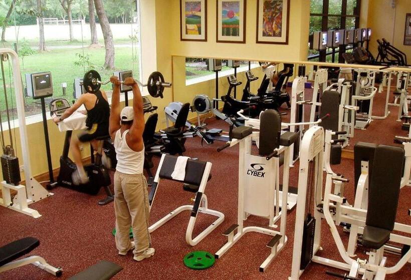 هتل Miri Marriott Resort & Spa