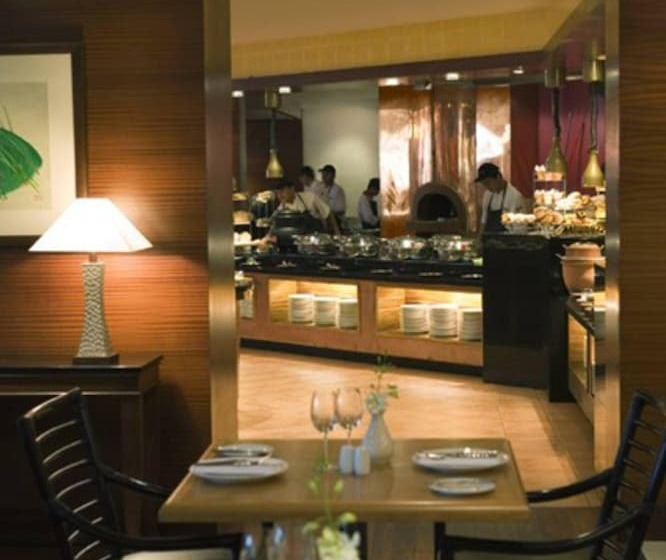 هتل Miri Marriott Resort & Spa