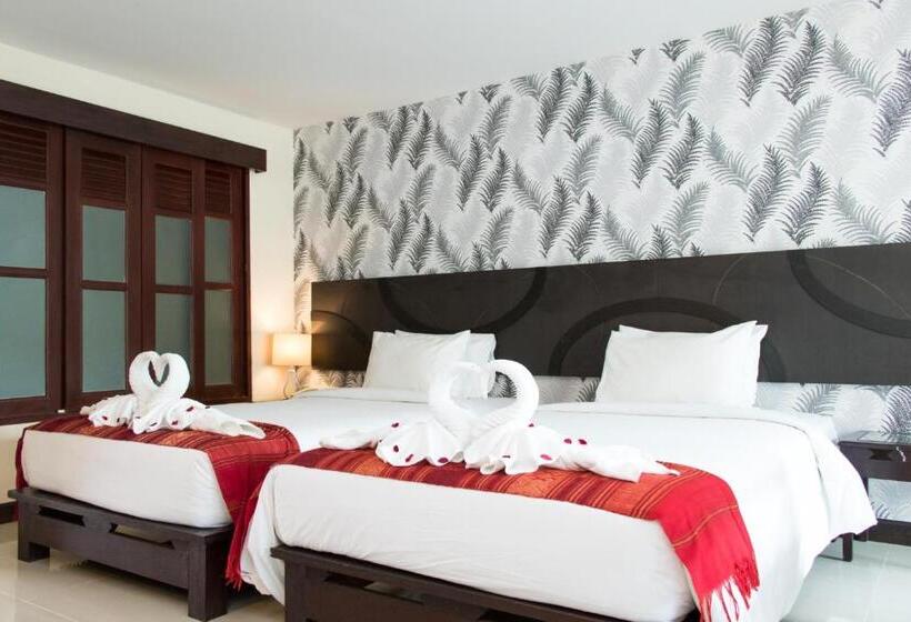 هتل Pattawia Resort & Spa, Pranburi
