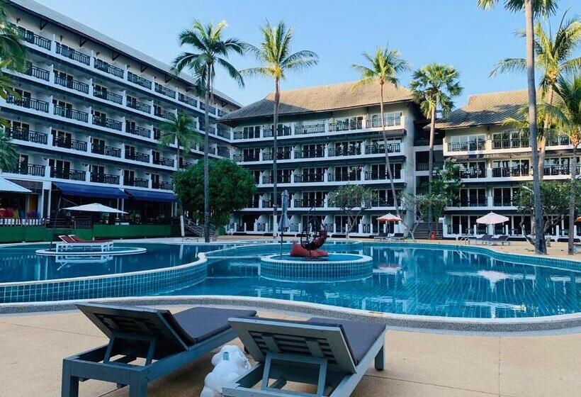 هتل Pattawia Resort & Spa, Pranburi