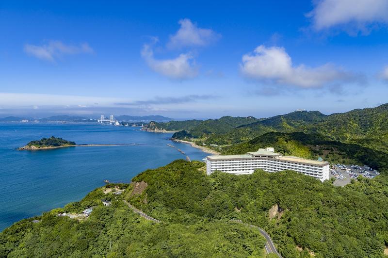هتل Grand Mercure Awaji Island Resort & Spa