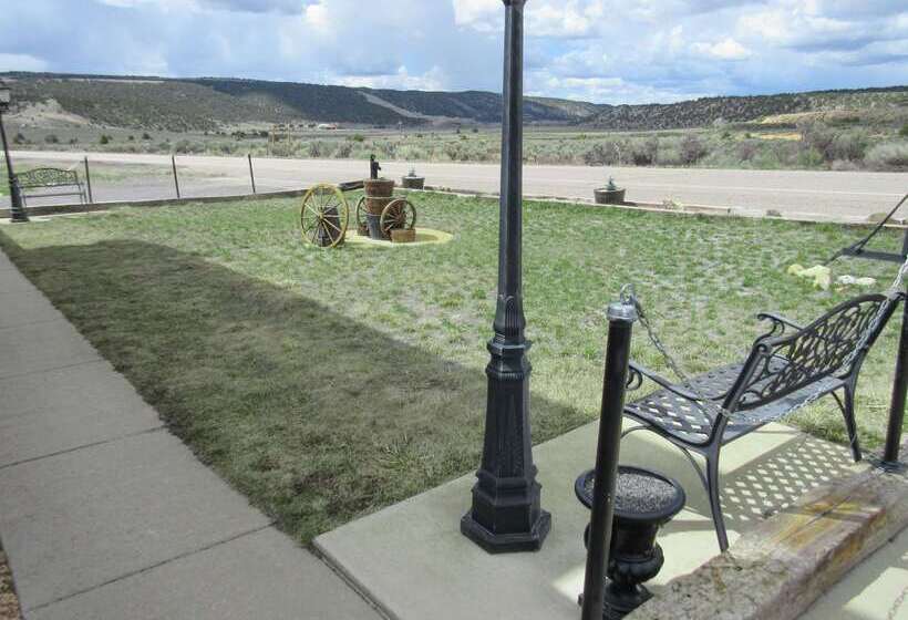 בית מלון כפרי Rodeway Inn Bryce Canyon