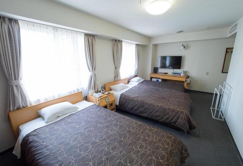 Fotos del hotel Shin Osaka:  3