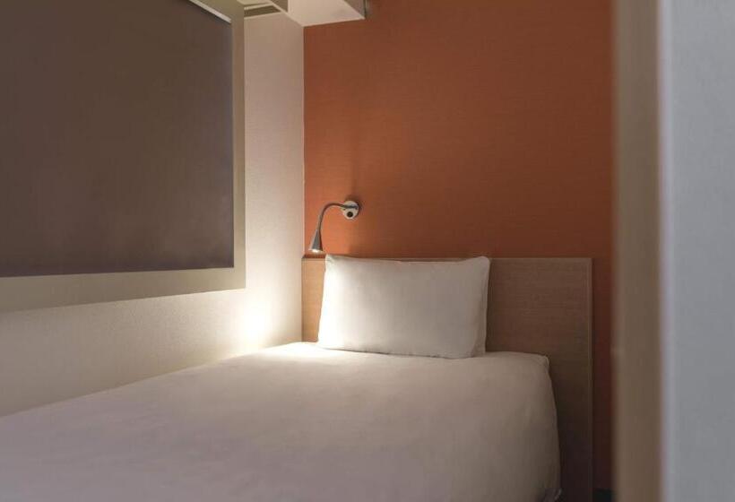 Fotos del hotel The B Sangenjaya:  11