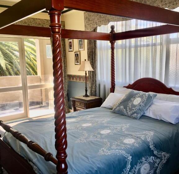 בית מלון כפרי Toorak Manor