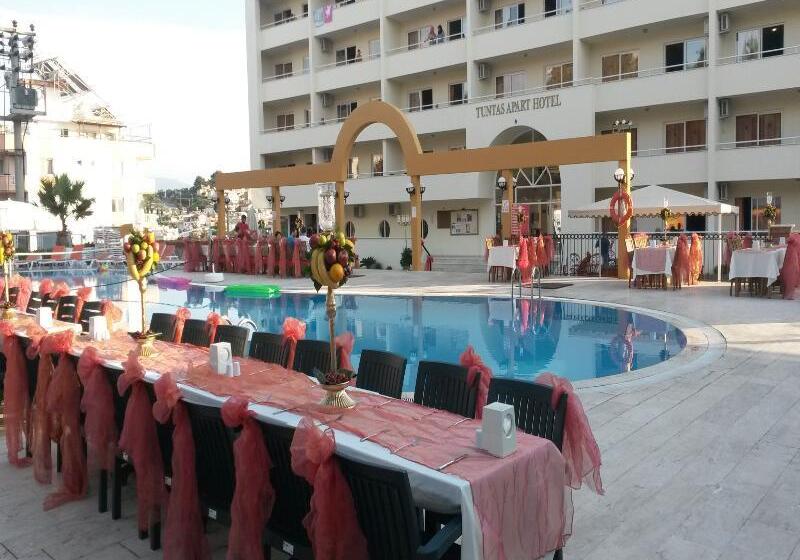 Tuntas Family Suites Kusadasi