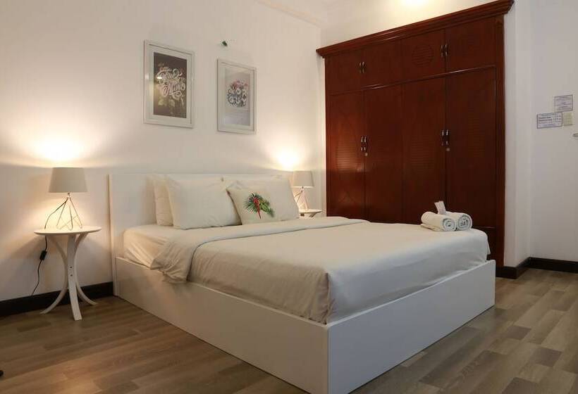 Oho Inn Saigon Hostel