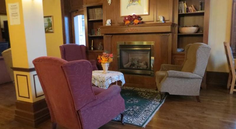 Отель Auberge Montebello