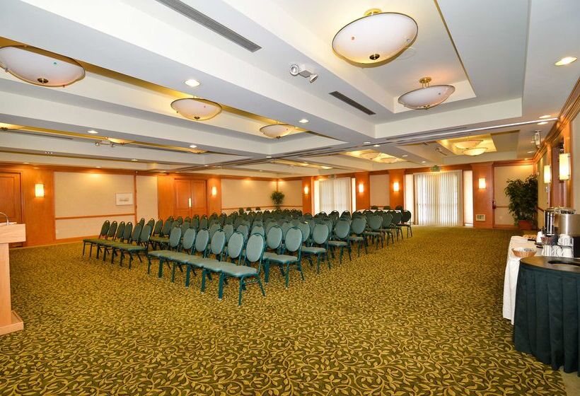 בית מלון כפרי Best Western Plus Palm Desert Resort