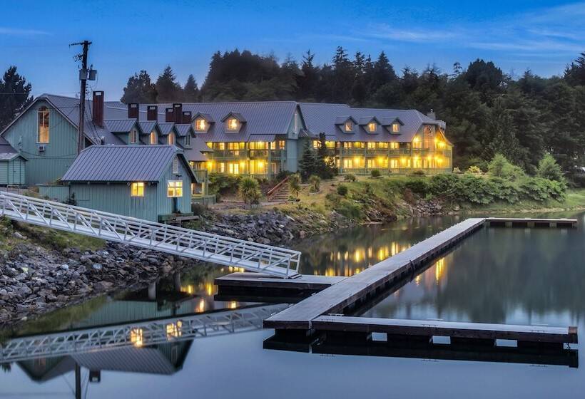 هتل Canadian Princess Lodge & Marina