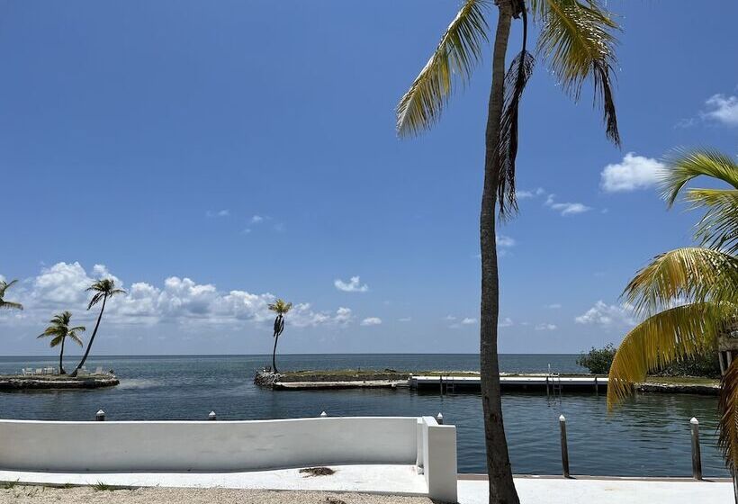 فندق Chesapeake Beach Resort