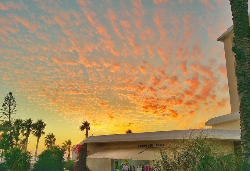 هتل Cynthiana Beach