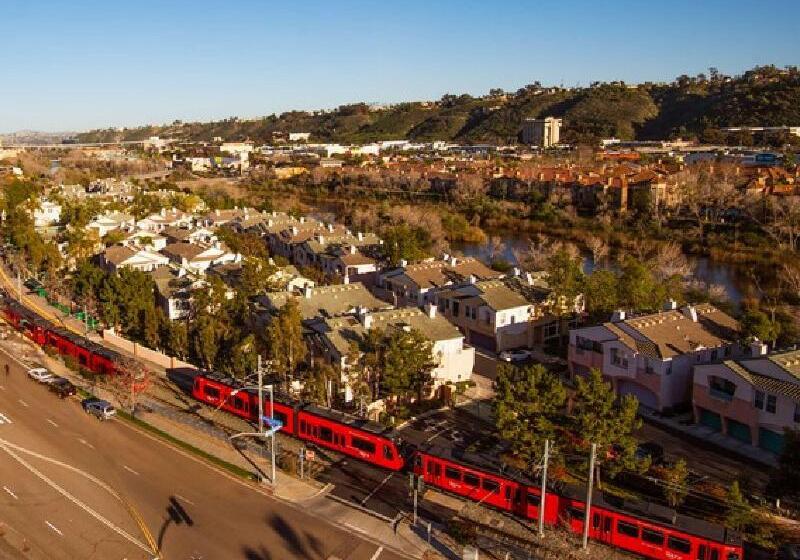 فندق Doubletree San Diego Mission Valley