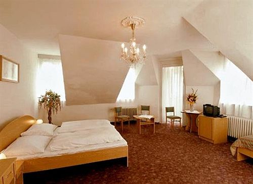 ホテル Orea Place Carlsbad