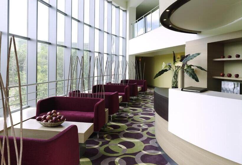 Flamingo Grand Hotel & Spa