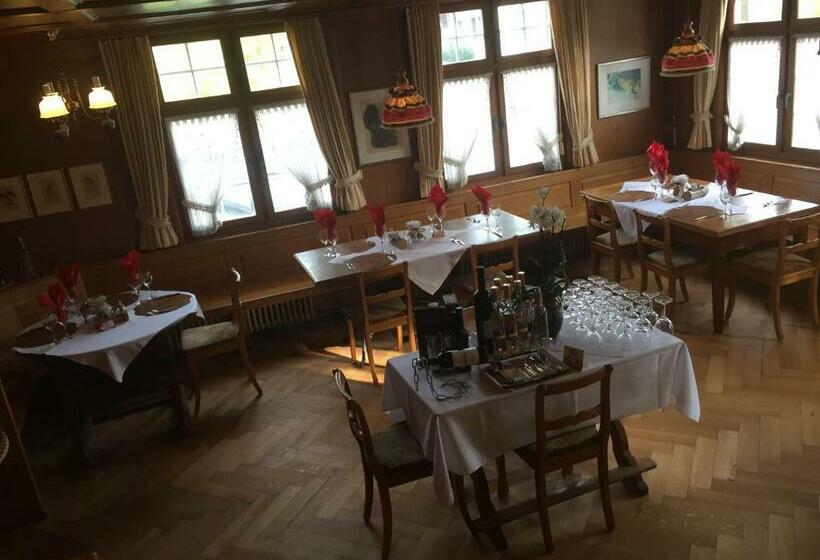 Отель Gasthaus Zum Goldenen Kreuz