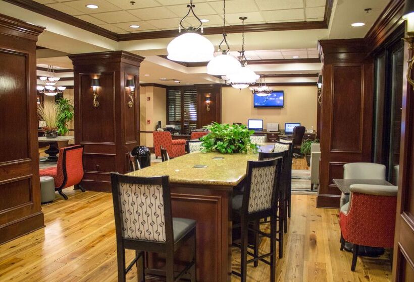 هتل Hampton Inn Savannah Historic District