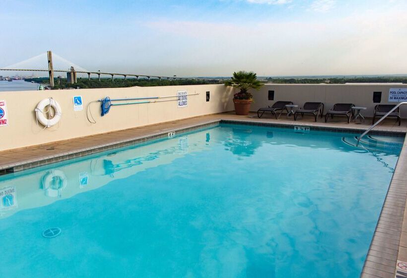 هتل Hampton Inn Savannah Historic District